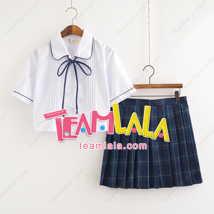 レッド女生夏用通学服